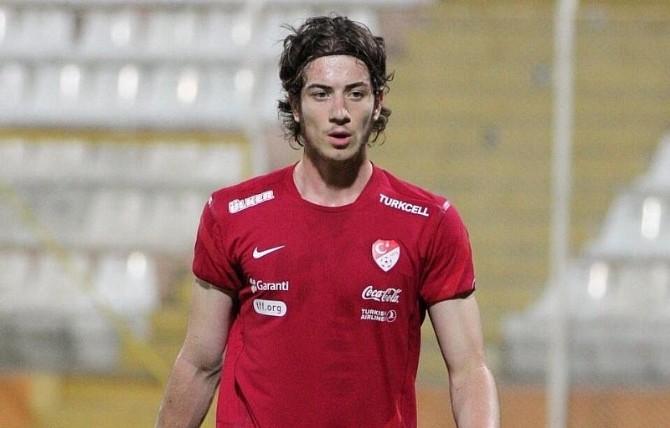 Nazilli Belediyespor, Süper Lig’den Kaleci Temel İle Anlaştı