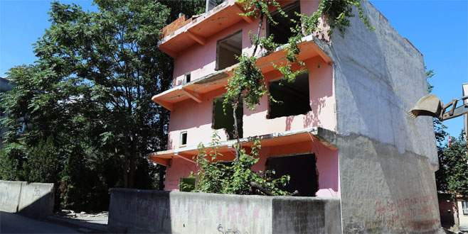 Ulus Mahallesi meydanına kavuşuyor