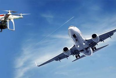 Atatürk Havalimanı'na iniş için alçalan bir yolcu uçağının pilotu, yaklaşma