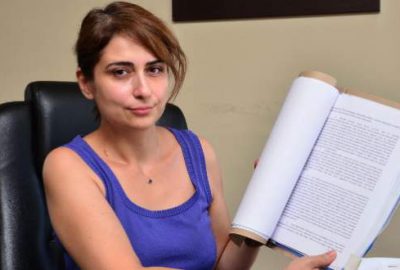 Denizli İdare Mahkemesi, eşinden boşanan ve kızıyla birlikte yaşayan tekstil