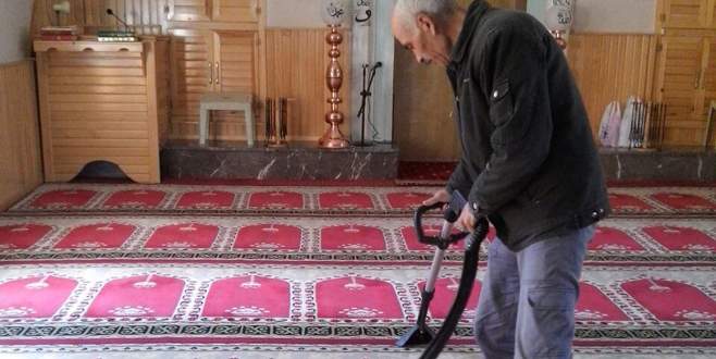 İbadethanelerde ‘Ramazan’ temizliği