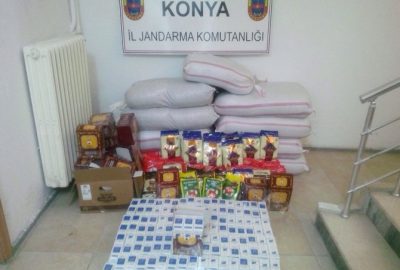 Konya’da, İl Jandarma Komutanlığı ekipleri şüphe üzerine durdurulan araçtaki kaçak
