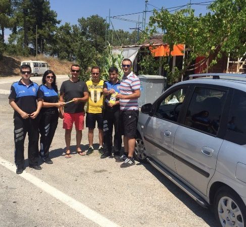 Manavgat İlçe Emniyet Müdürlüğü Toplum Destekli Büro Amirliği ekipleri otodan