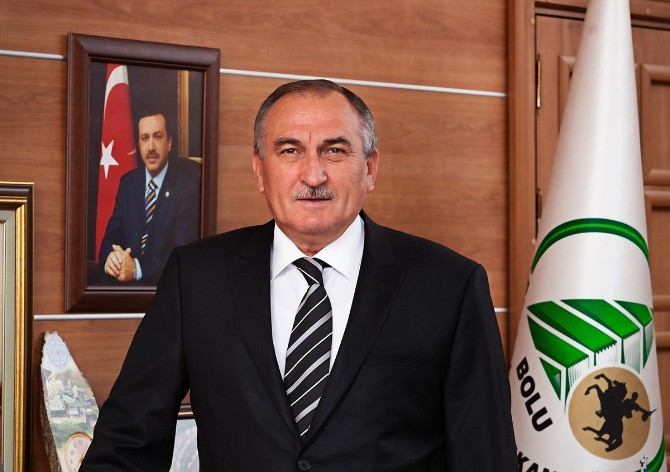 Bolu Belediyesi’nde çalışan işçi personellere Ramazan Bayramı’nın yaklaşması sebebiyle devlet