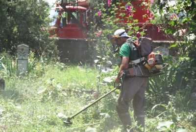 Yaklaşan Ramazan bayramı öncesinde bayram hazırlıklarını ve çevre düzenlemelerini hızla