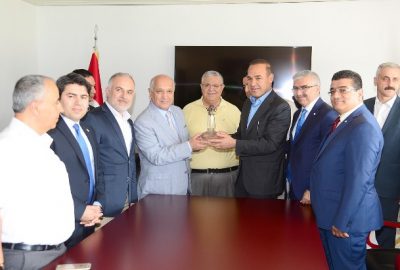 Adana Büyükşehir Belediyesi, Türk Kızılayı aracılığıyla, Suriye Bayırbucak Türkmenleri’ne su