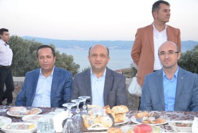 Kocaeli’nin Dilovası ilçesinde AK Parti İlçe Teşkilatı’nın düzenlediği iftar programına