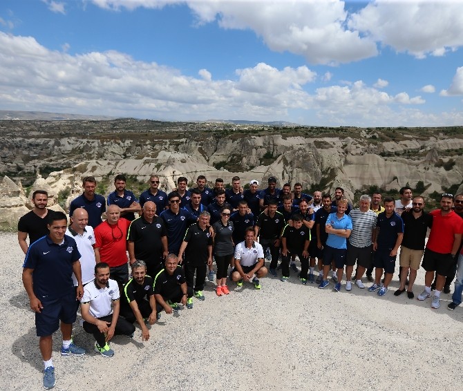 Kasımpaşa’da Teknik Heyet Ve Futbolcular Kapadokya’yı Gezdi 1 41275
