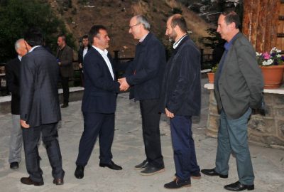 Gümüşhane Belediye Başkanı Ercan Çimen, kentteki mahalle muhtarları ile sivil