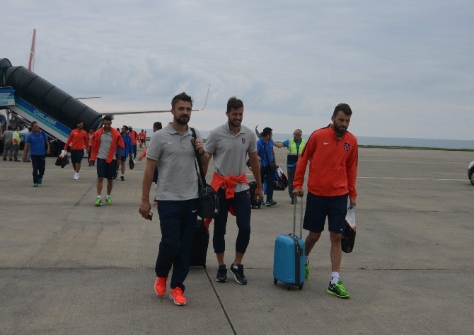 Trabzonspor Kafilesi Trabzon'da 1 41418