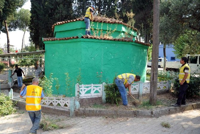 Aydın Büyükşehir Belediyesi, Nazilli’de bulunan 350 yıllık Sinan Dede türbesinin