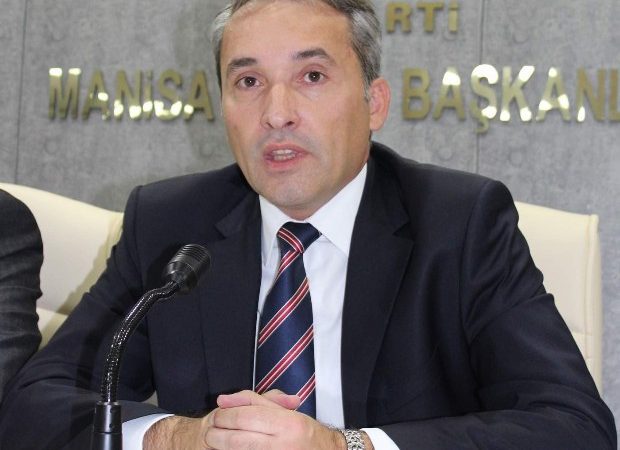 Orkun Şıktaşlı İstifa Etti AK Parti Büyükşehir Belediye Meclis Üyesi Orkun Şıktaşlı partisinden istifa