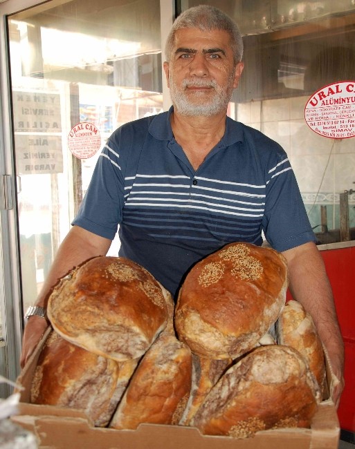 Bu Da Bayramlık Çöreği