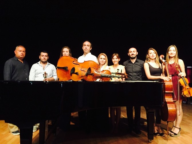 Kuşadası Belediyesi Oda Orkestrası 24 Temmuz’da İlk Konserini Verecek