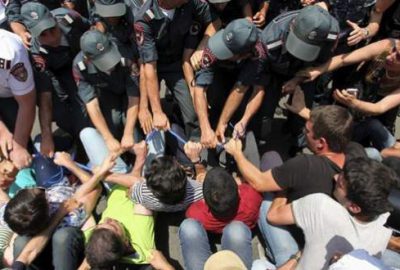 ‘Polisleri cezalandırın’