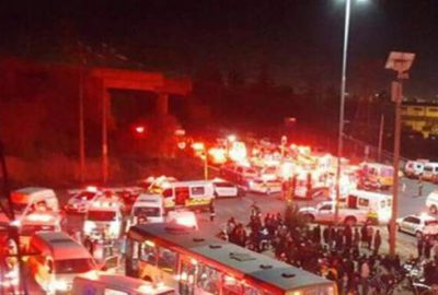 Yolcu trenleri çarpıştı: 239 yaralı