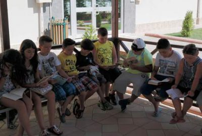 Kameriye çocuklara kütüphane oldu