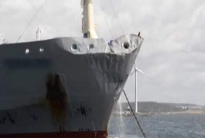 Yolcu gemisiyle tanker çarpıştı