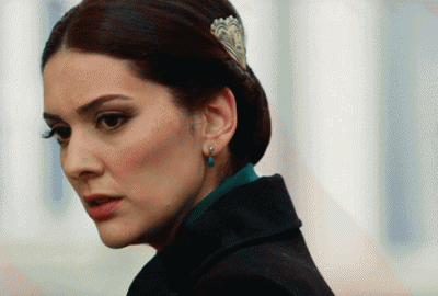 Bergüzar Korel isyan etti