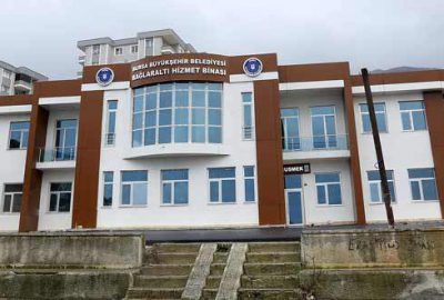 Bursa’da mahalleler sosyal donatı alanlarıyla buluşuyor