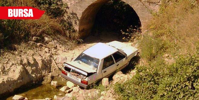 Kaza deresine uçan uçana