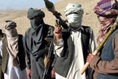 Taliban bir ilçeyi ele geçirdi