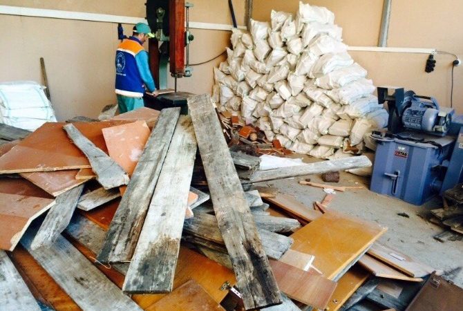 Üsküdar Belediyesi sosyal sorumluluk projelerine bir yenisini daha ekledi. Temizlik