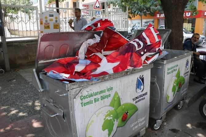 Manisa’da Billboard Polemiği Bayrak Krizine Döndü