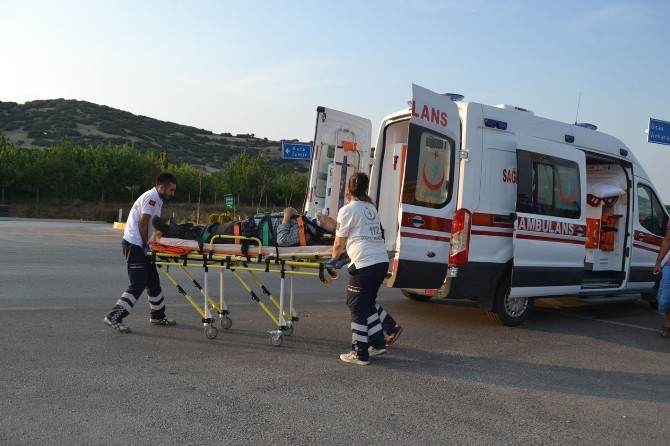 Motosikletliye Çarpıp Kaçtı