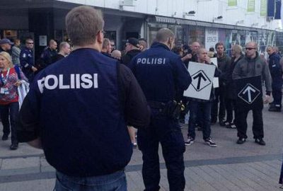 Alışveriş merkezine saldırdılar