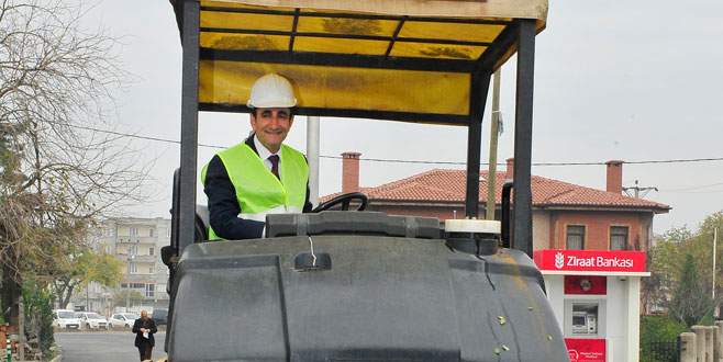 Edebali asfalt döktü