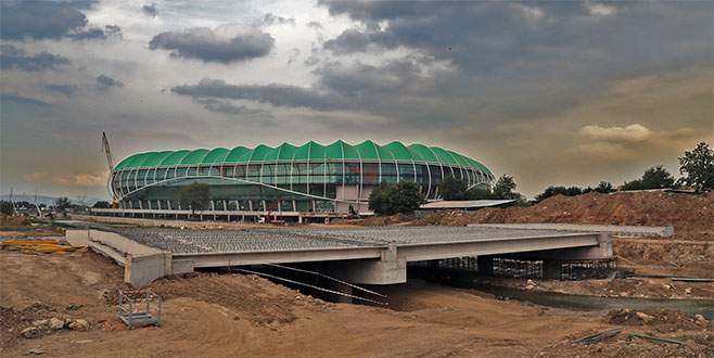 Timsah Arena açılışa hazırlanıyor