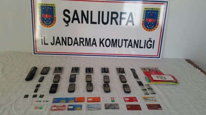 Jandarmadan Cep Telefonu Dolandırıcılarına Baskın: 5 Gözaltı