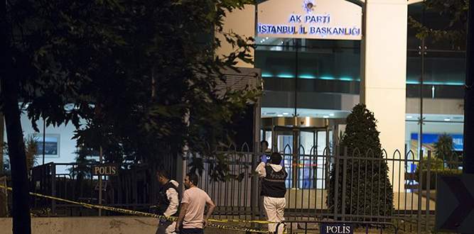 AK Parti İl Başkanlığı’na saldırı: 1 yaralı