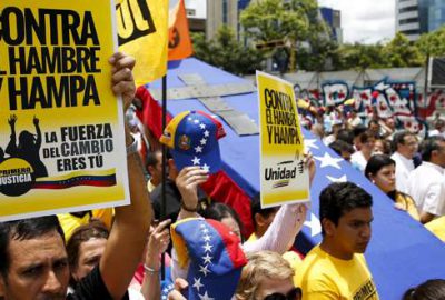 Yağmalama arttı, muhalefet sokaklarda