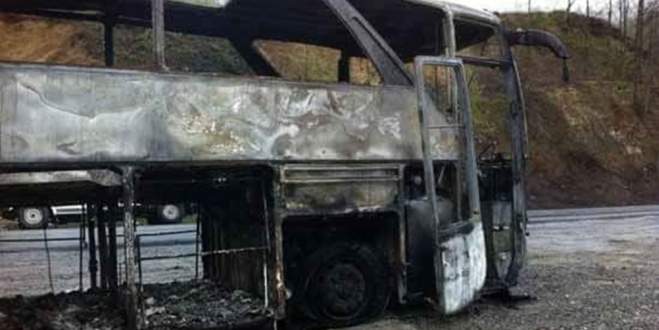 PKK’lılardan minibüse ateş: 1 ölü