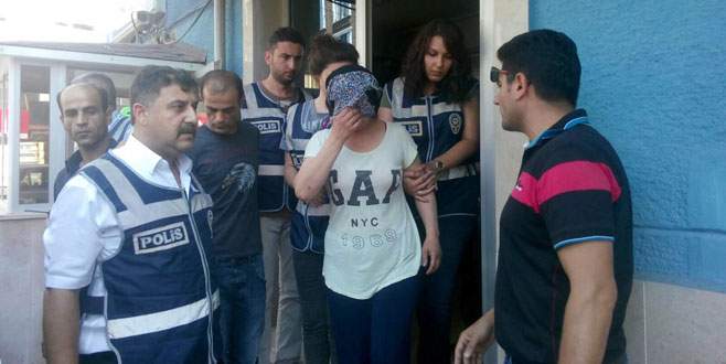 Akrabaya iğrenç seks tuzağı