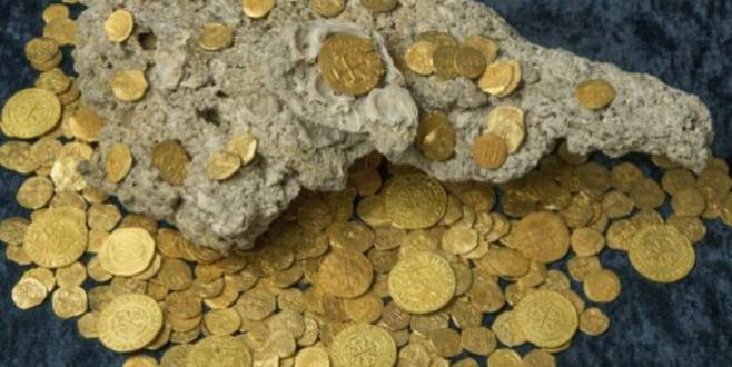 Hazine avcıları 350 altın sikke buldu!