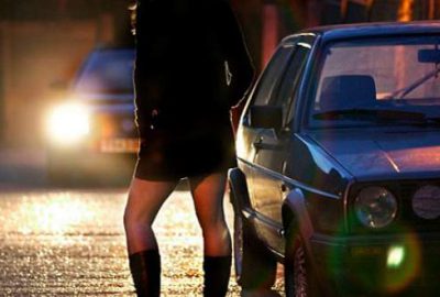 Fahişeler ‘iş elbisesi’ giyecek