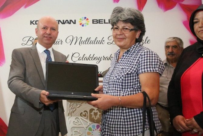 Kocasinan Belediye Başkanı Ahmet Çolakbayrakdar, mahallenin ihtiyaçlarını daha hızlı ve