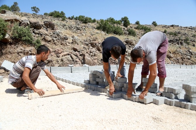 Şehitkamil Seymenli Mahallesi’nde Yolları Yeniliyor