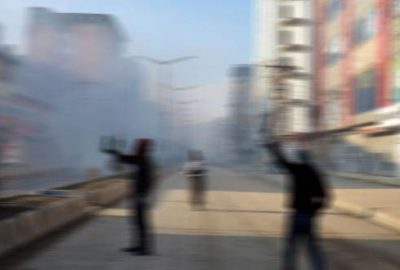 Bomba teröristin elinde patladı!