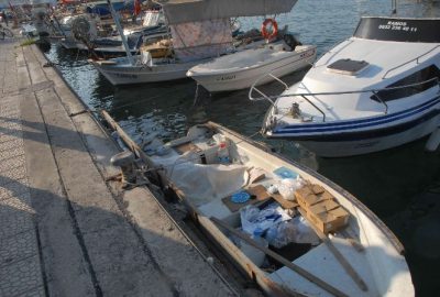 Ölüm Denizde Geldi