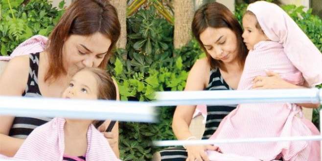 Ebru Gündeş ve kızının Bodrum keyfi
