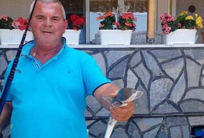 Bursa’da oltayla köpek balığı yakaladı