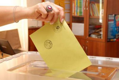 Oy kullanacaklar dikkat! O süre uzatıldı