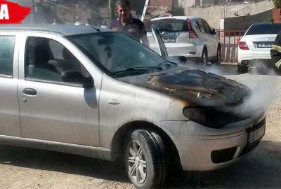 Otoparkta alev aldı