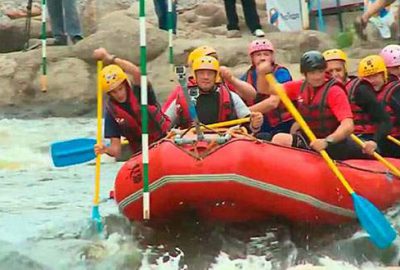 Lavrov’un rafting keyfi