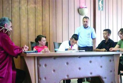 Çocuk yapmamak şartı ile evlendiler