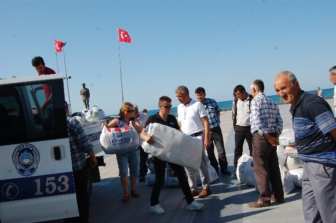 Bafra Umut Derneği’nden Yakakent’e Yardım Eli